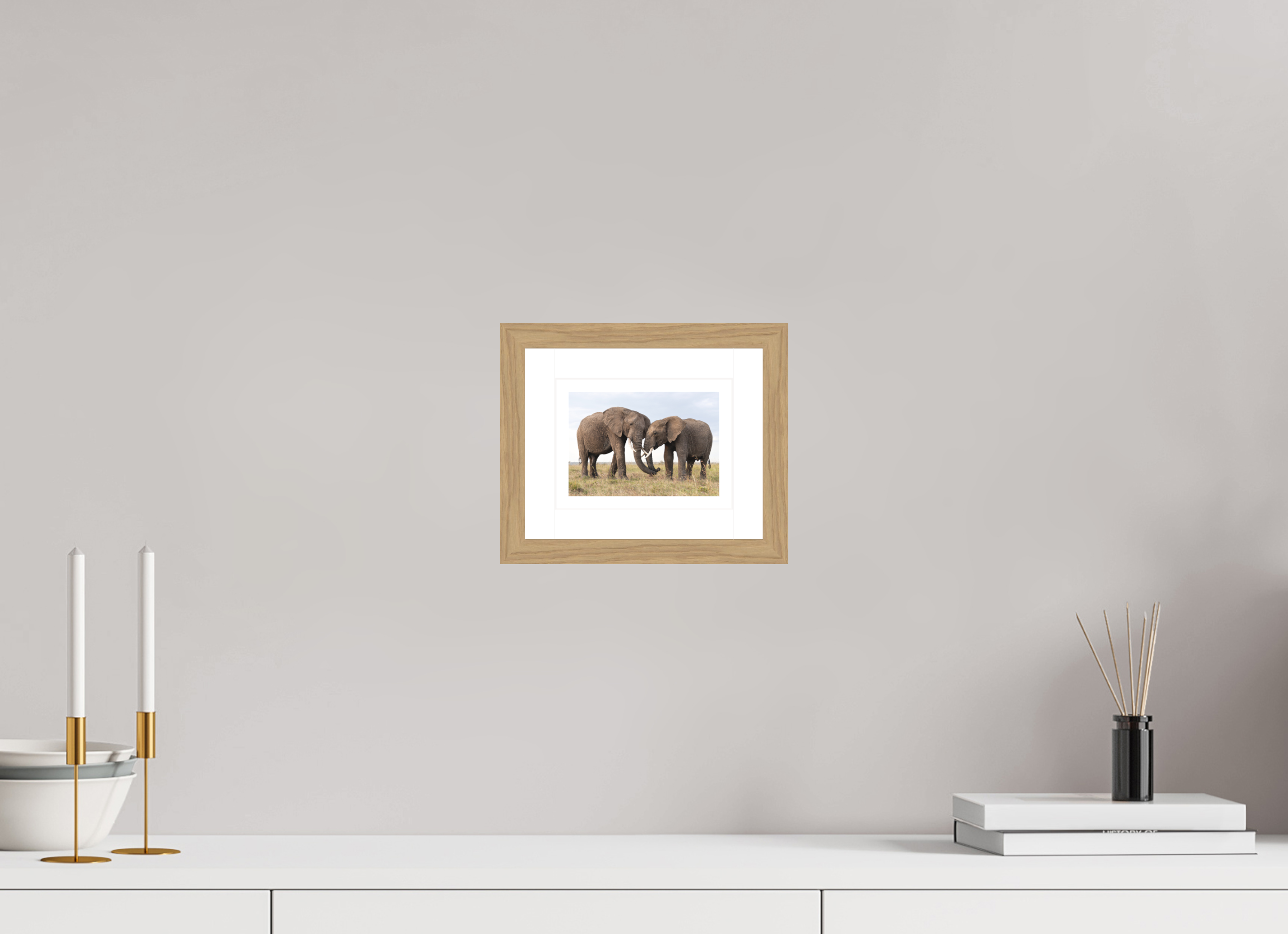 14 x 10 cm, Natural oak colour frame Fine Art on 308g-m2 Hahnemühle rag paper - 3cm Passe-partout - Matte glass Intimate Moments I