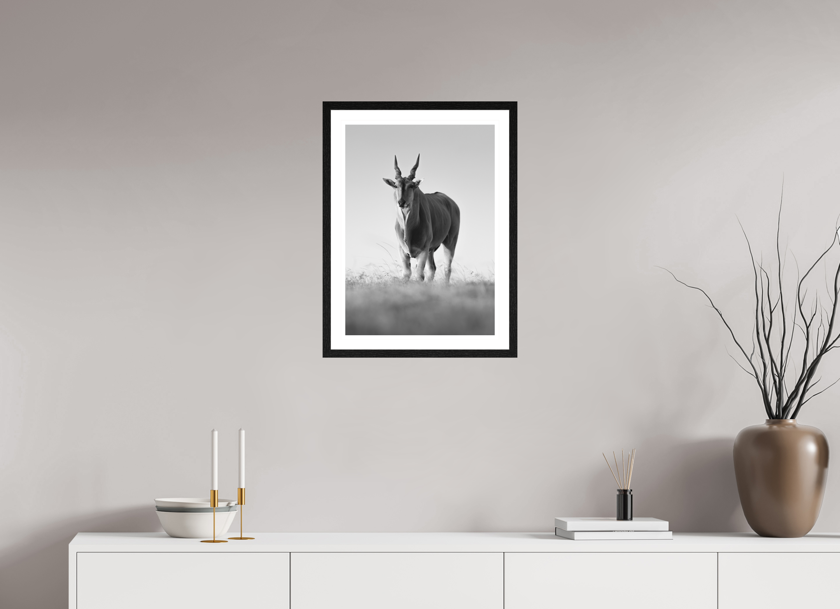 40 x 56 cm, Black oak colour frame Fine Art on 308g-m2 Hahnemühle rag paper - 3cm Passe-partout - Matte glass Elland antelope