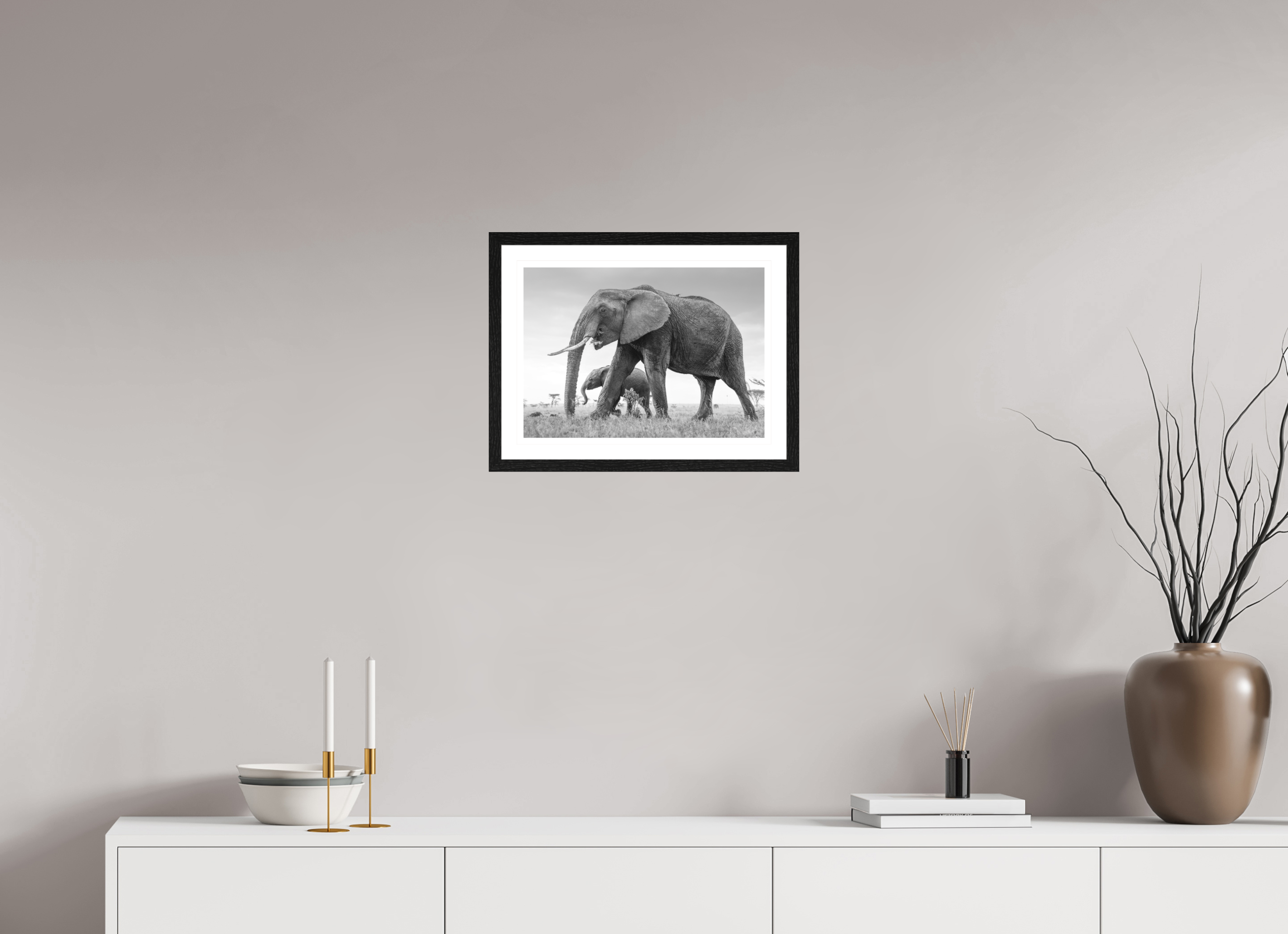 42 x 30 cm, Black oak colour frame Fine Art on 308g-m2 Hahnemühle rag paper - 3cm Passe-partout - Matte glass Elephant and Baby III