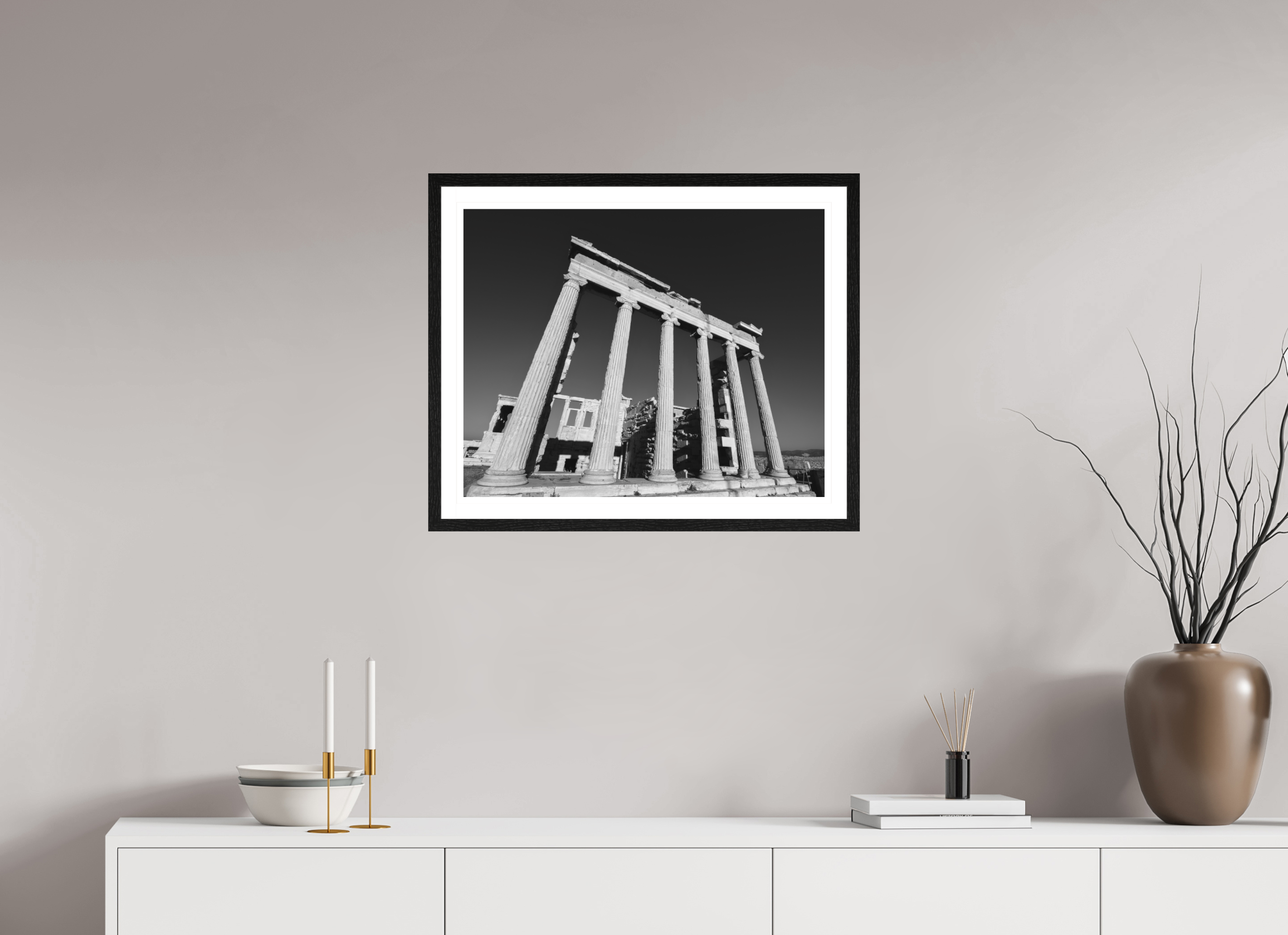 62.5 x 50 cm, Black oak colour frame Fine Art on 308g-m2 Hahnemühle rag paper - 3cm Passe-partout - Matte glass Acropolis I
